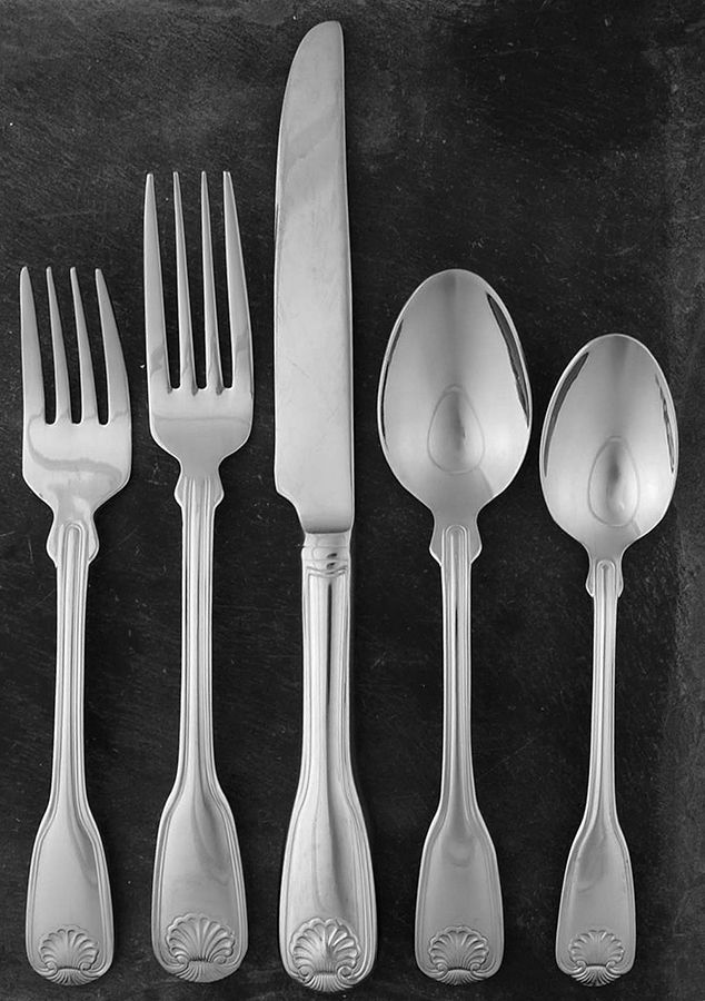 Colonial Shell II (Stainless, 2004) 40 Piece Set by Reed & Barton-1