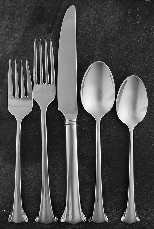 Radiance (Stainless) 5 Piece Place Setting by Reed & Barton-1