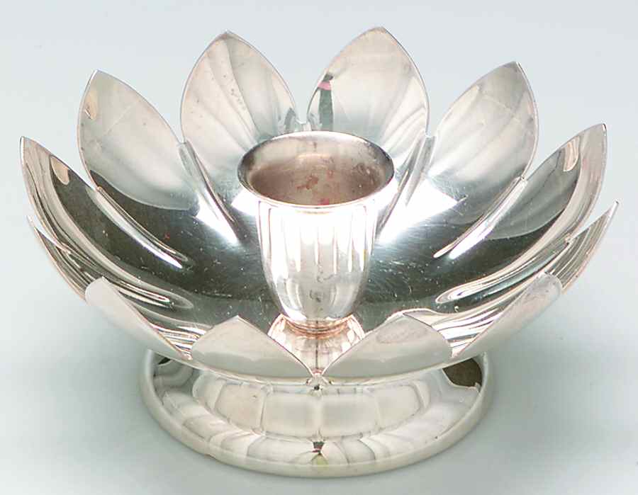 Water Lily (Silverplate, Hollowware) 2" Console Candleholder by Reed & Barton-1