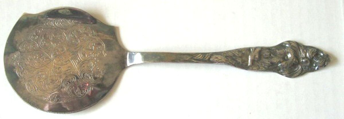 RAM2 (Silverplate) Tomato Server with Silverplate Blade by Raimond-1