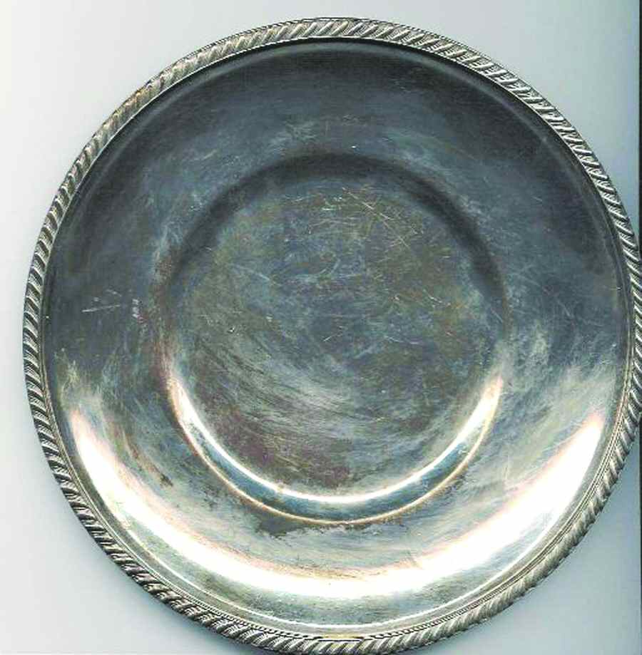 Buckingham (Silverplate, Hollowware) 10" Sandwich Plate by Reed & Barton-1