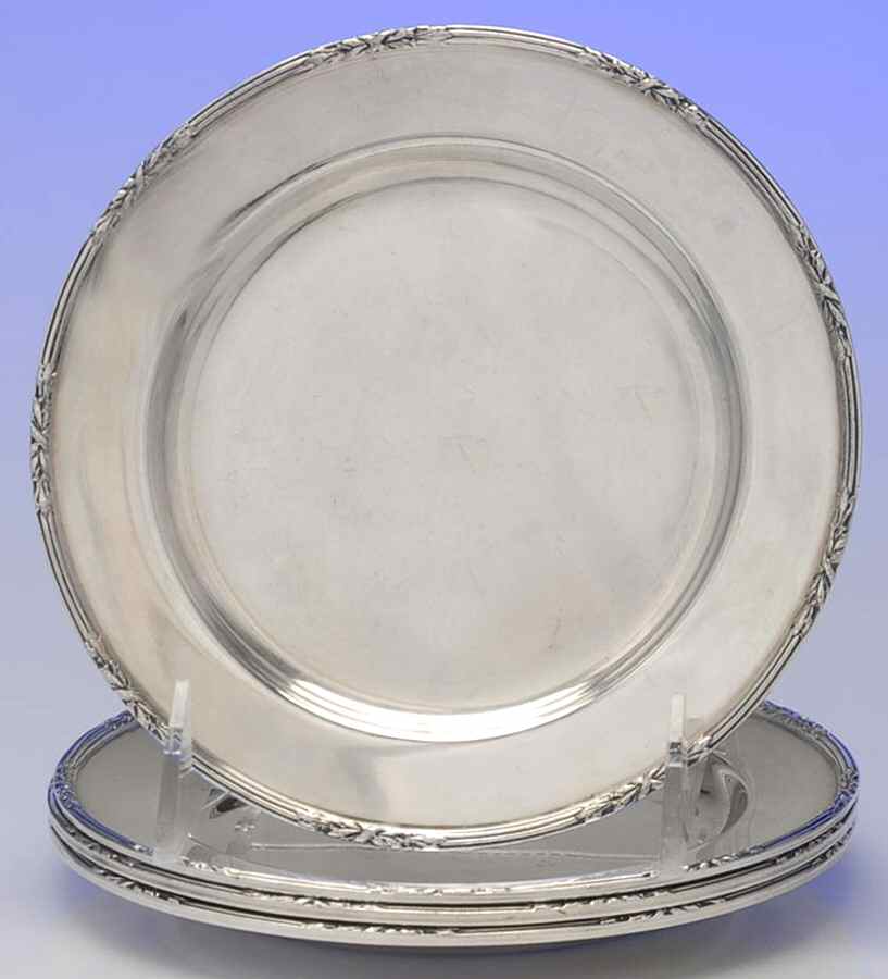 4020 (Silverplate, Hollowware) Bread & Butter Plate - Set of 4 by Reed & Barton-1