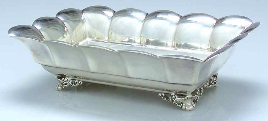 0126 (Silverplate, Hollowware) 10" Rectangular Footed Vegetable by Reed & Barton-1