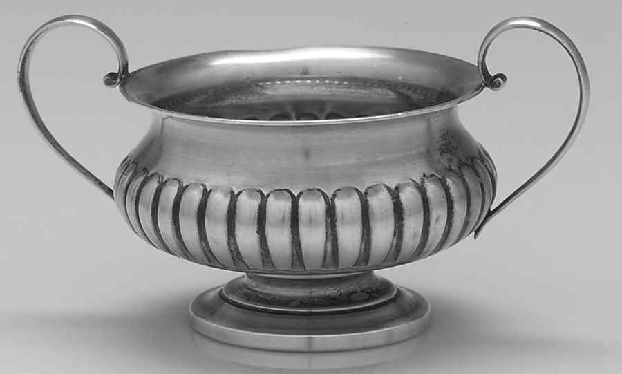X394 (Sterling, Hollowware) Mini Open Sugar Bowl by Reed & Barton-1