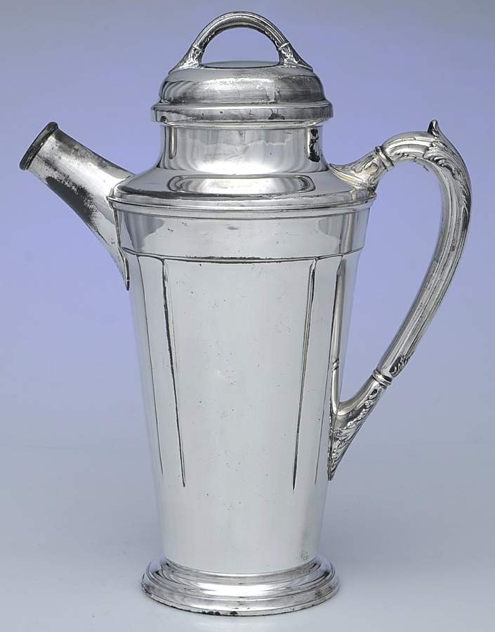 Sir Lancelot (Silverplate, Hollowware) Cocktail Shaker with Lid by Reed & Barton-1