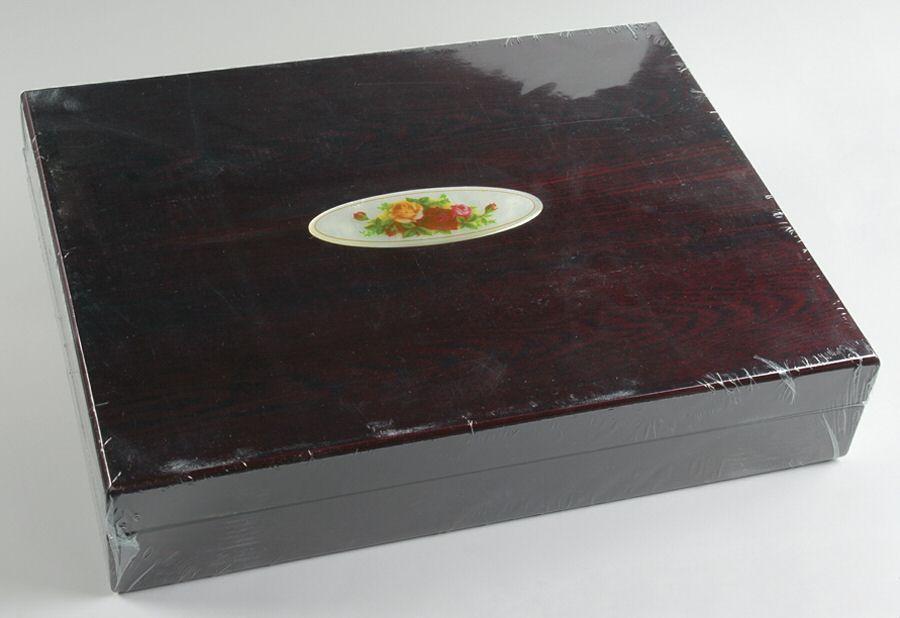 Old Country Roses (Stnls, Gold Acct) Flatware Chest-New/No Drawer by Royal Albert-1