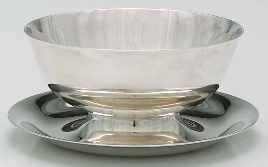 158 (Silverplate, Hollowware) Sauce/Gravy Boat by Reed & Barton-1