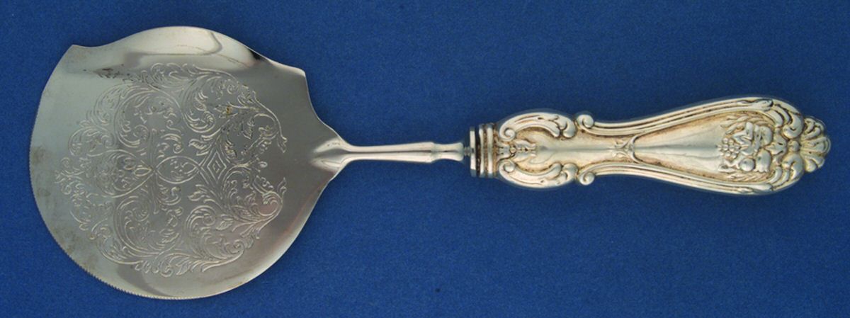RAM4 (Sterling) Tomato Server with Silverplate Blade by Raimond-1
