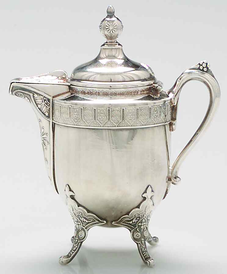 2970 (Silverplate, Hollowware) Syrup Pitcher with Hinged Lid by Reed & Barton-1