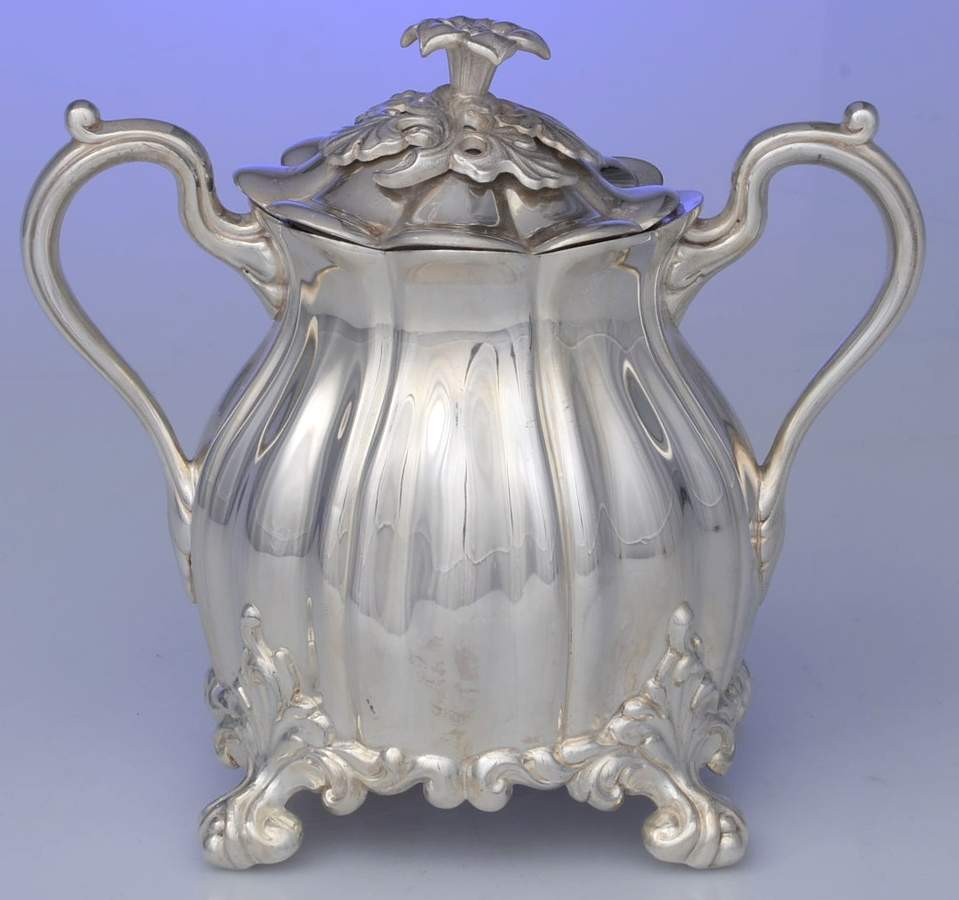 1765 (Silverplate, Hollowware) Sugar Bowl & Lid by Reed & Barton-1