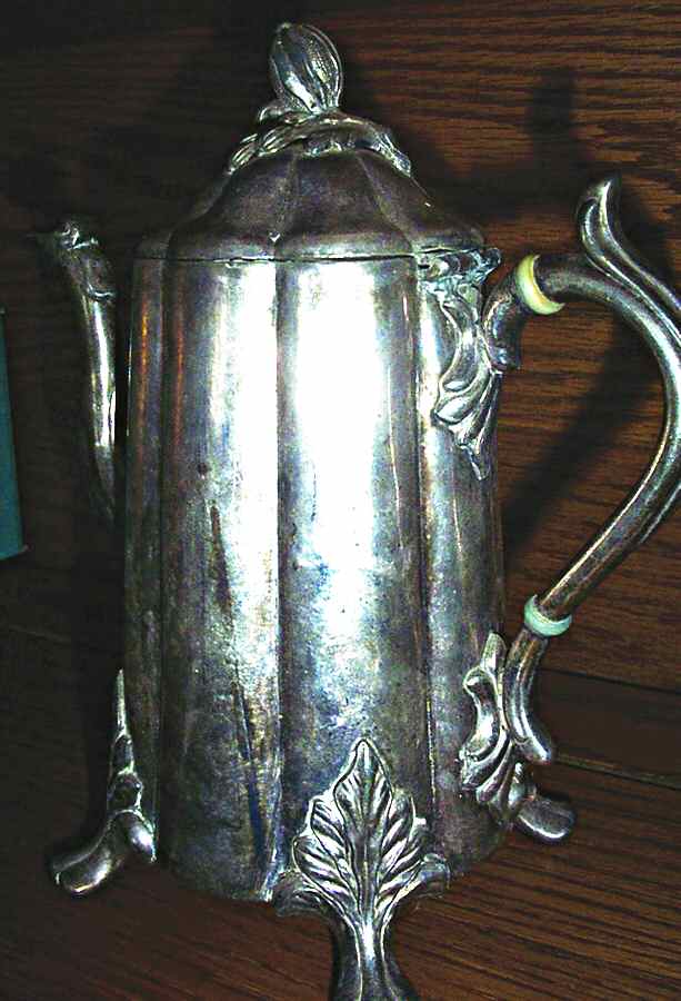 1700 (Silverplate, Hollowware) Silverplate Coffee Pot by Reed & Barton-1