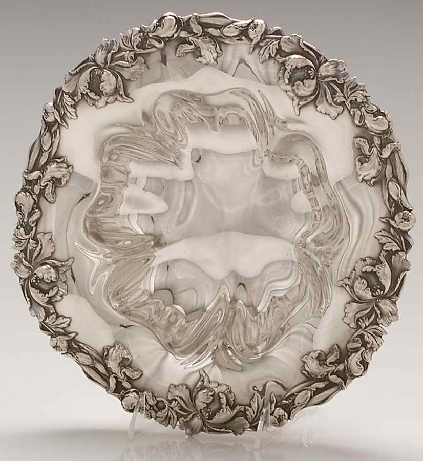 460 (Sterling, Hollowware) 11" Round Vegetable by Reed & Barton-1