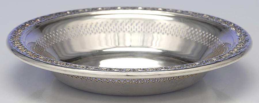 1702 (Silverplate, Hollowware) 6" Bon Bon Bowl by Reed & Barton-1