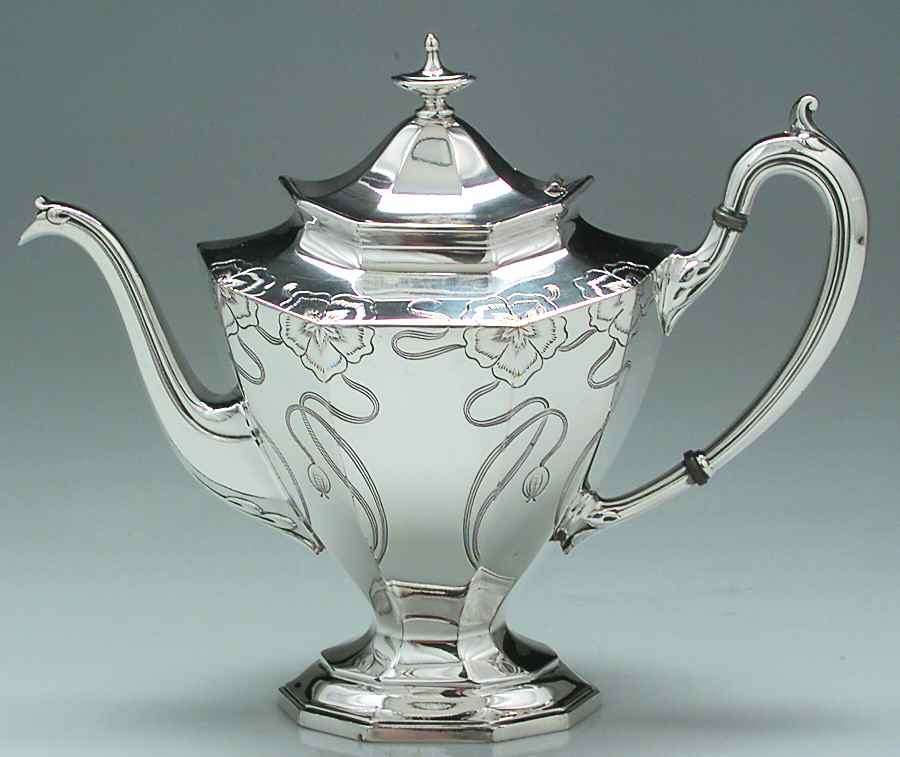 Sierra-Engraved (Silverplate, Hollowware) Teapot by Reed & Barton-1
