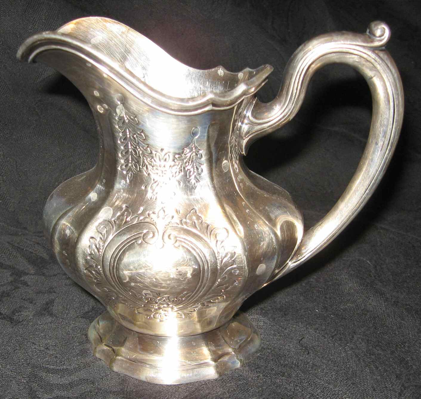 3964 (Silverplate, Hollowware) Creamer by Reed & Barton-1
