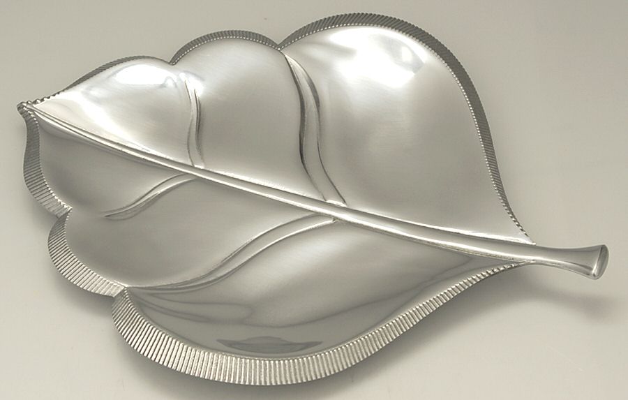 Arbor (Hollowware) 14" Oval Serving Platter by Reed & Barton-1
