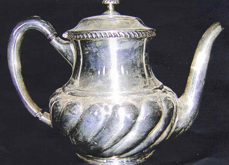 3366 (Silverplate, Hollowware) Teapot by Reed & Barton-1