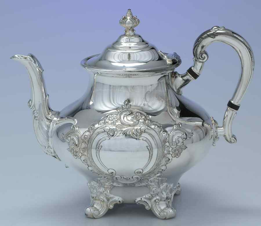 Regent-Chased (5600C3, Silverplate, Hollowware) Teapot by Reed & Barton-1