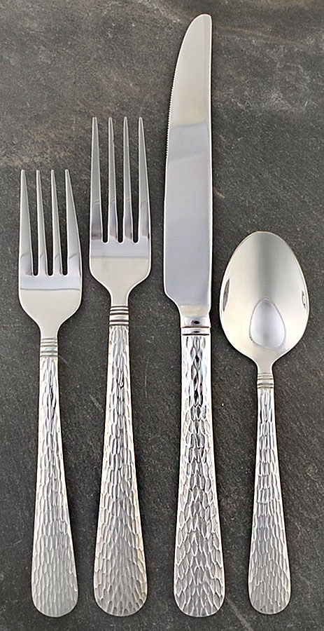 Takoma (Stainless) 4 Piece Place Setting by Reed & Barton-1