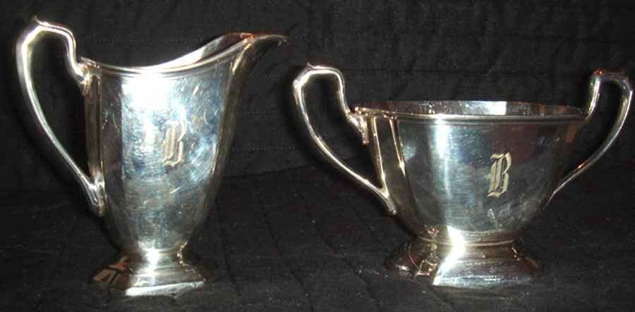 D4040 (Silverplate, Hollowware) Creamer by Reed & Barton-1