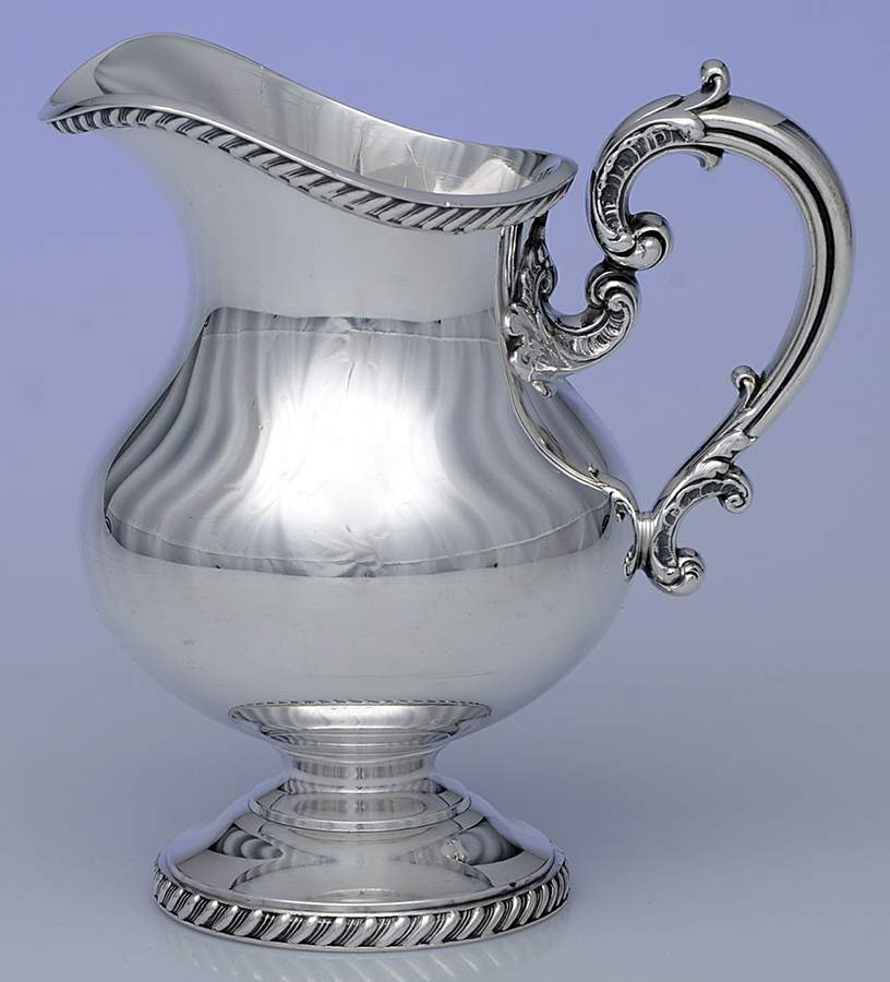 5200A-Plain (Silverplate, Hollwware) Creamer by Reed & Barton-1