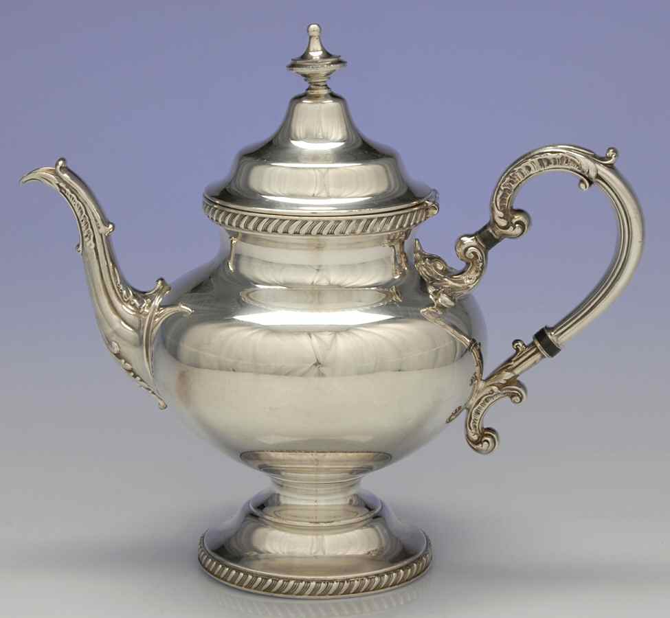 5200A-Plain (Silverplate, Hollwware) Teapot by Reed & Barton-1