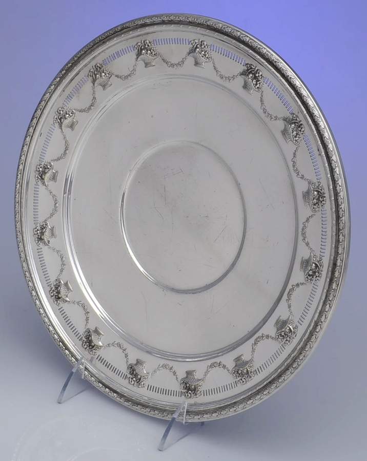 1706 (Silverplate, Hollowware) Silverplate Sandwich Plate by Reed & Barton-1
