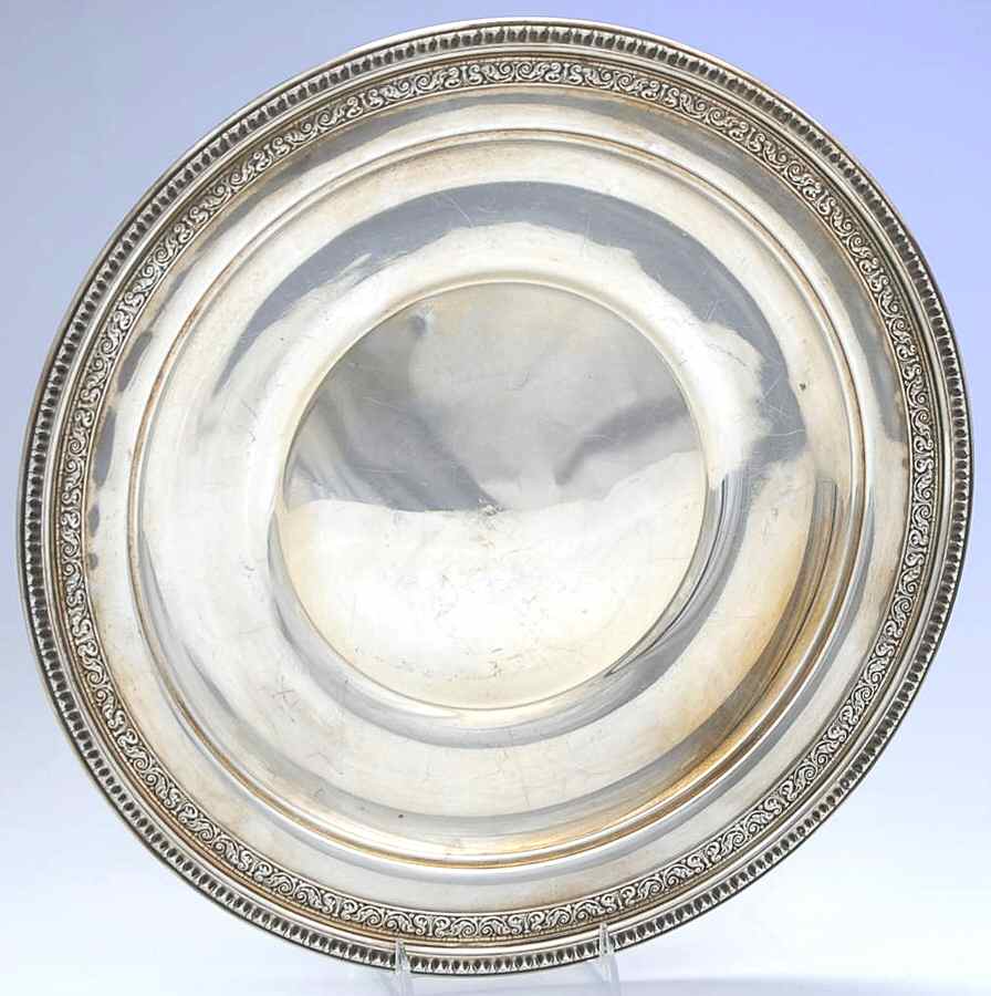 Bel Air (Silverplate, Hollowware) 16" Round Tray by Reed & Barton-1