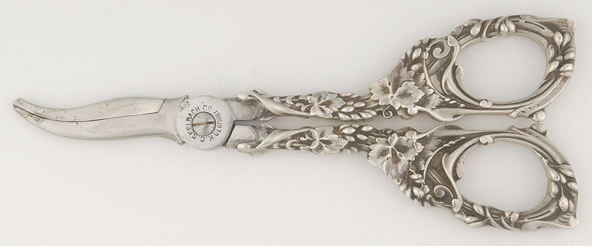 80 (Sterling) Grape Shears with Hollow Handle by Reed & Barton-1