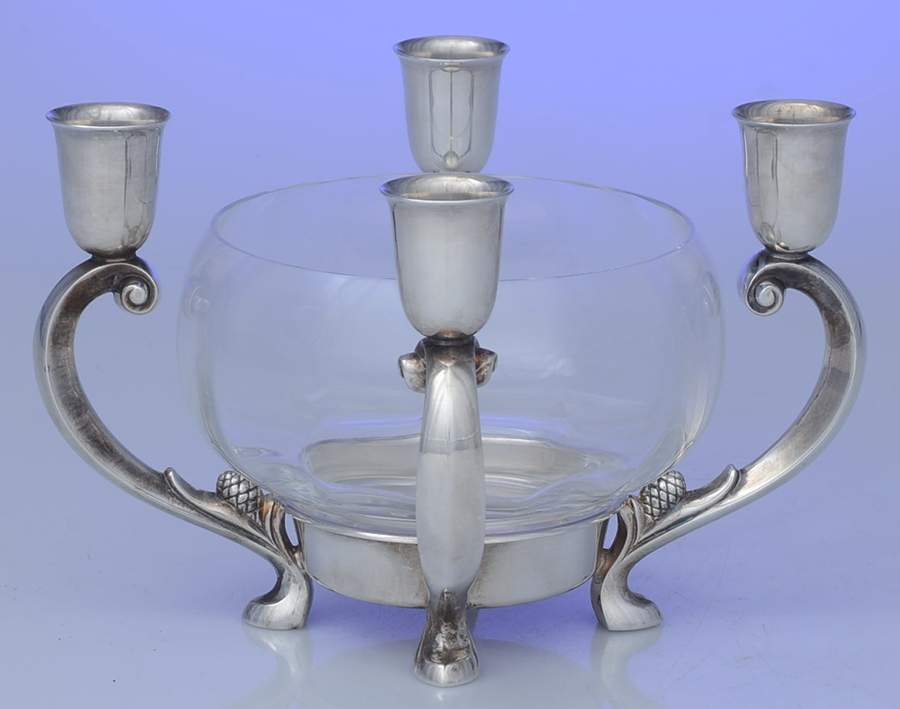 331 (Silverplate, Hollowware) 4 Lt Candle Holder Epergne w/Center Glass Liner by Reed & Barton-1