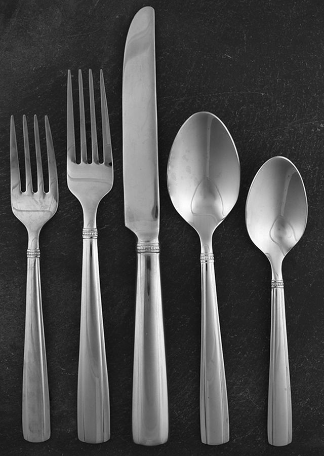Andover Pearl (Stainless) 5 Piece Place Setting by Reed & Barton-1