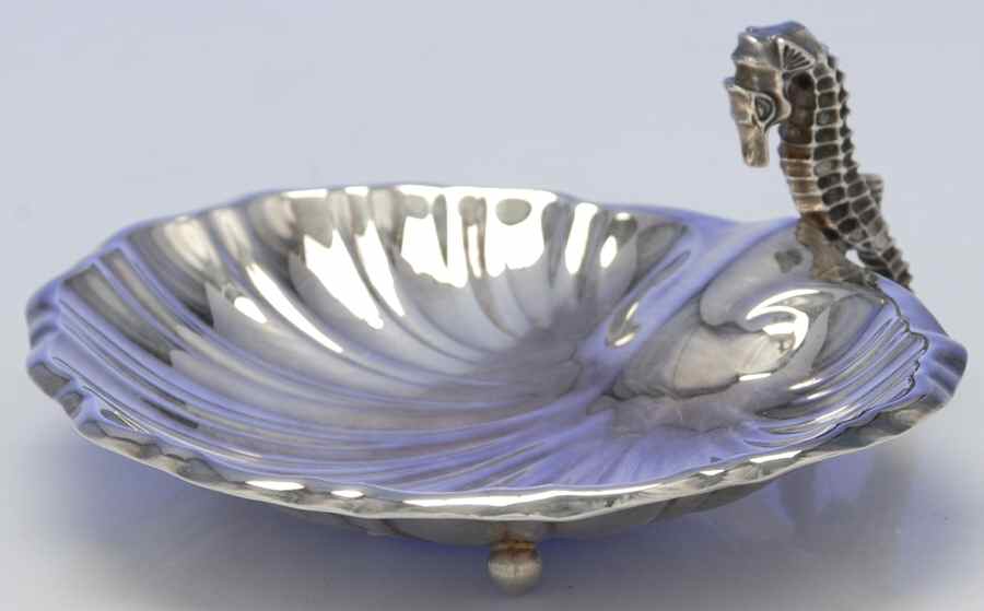 279 (Silverplate, Hollowware) 6" Shell Shape Bon Bon by Reed & Barton-1