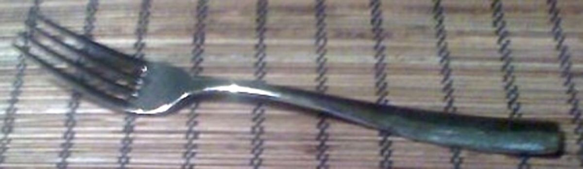 RDF11 (Stainless) Fork by Royal Doulton-1