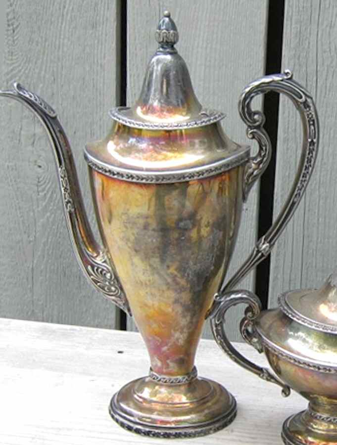 06150 (Silverplate, Hollowware) Silverplate Coffee Pot by Reed & Barton-1