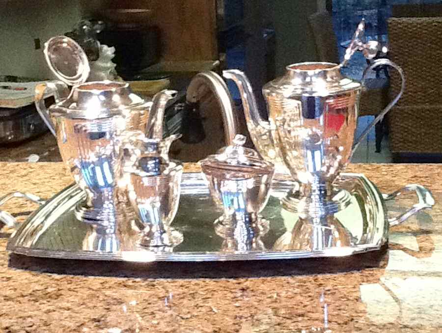 17 (Silverplate, Hollowware) 5-Piece Silverplate Tea Set (with Tray) by Ricci (Argentieri)-1