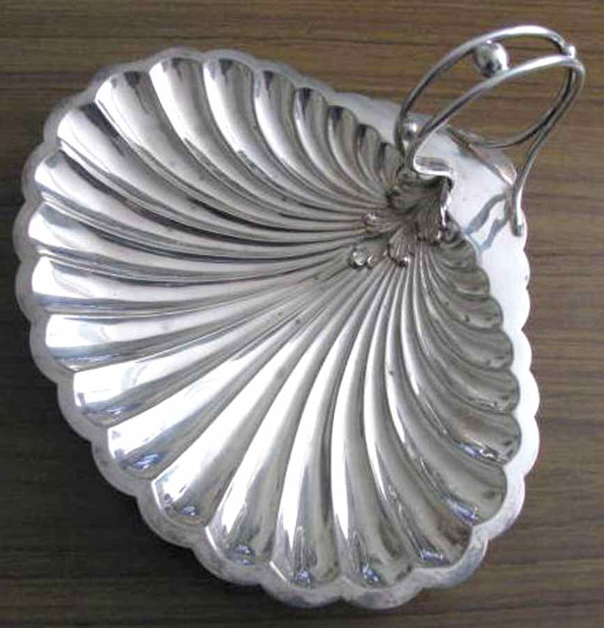 52031 (Silverplate, Hollowware) Silverplate Shell Bon Bon Bowl by Roberts & Belk-1