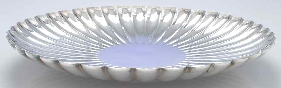 Mandarin (Silverplate, Hollowware) 14" Salad Serving Bowl by Reed & Barton-1