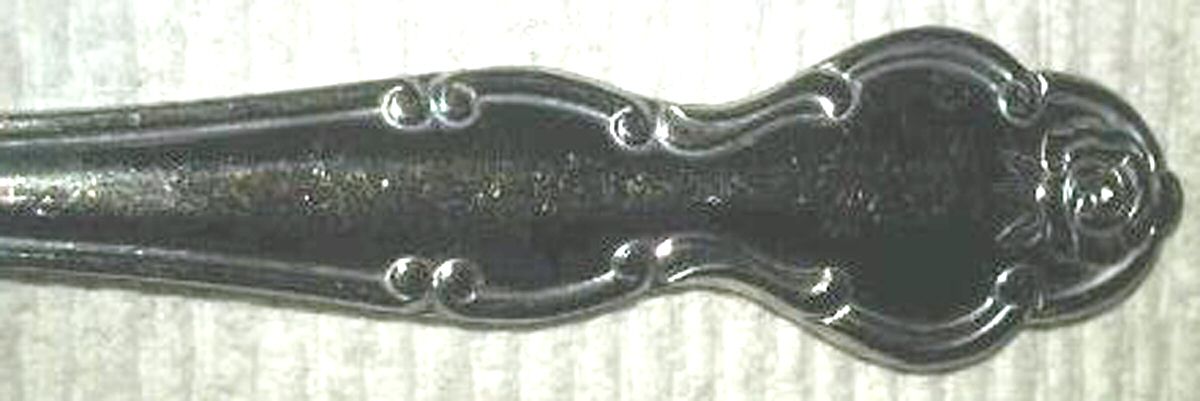 Maltese Rose (Stainless) Fork by Royal Prestige Silvr-1