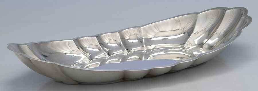 880 (Sterling, Hollowware) 11" Bread Tray by Revere Silver-1