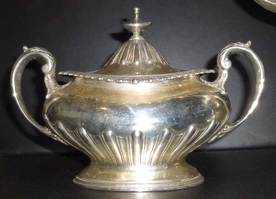 RDS250-1 (Sterling, Hollowware) Sugar Bowl & Lid by Reed & Barton-1