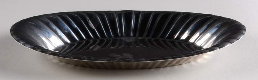 X303 (Sterling, Hollowware) 12" Bread Tray by Reed & Barton-1