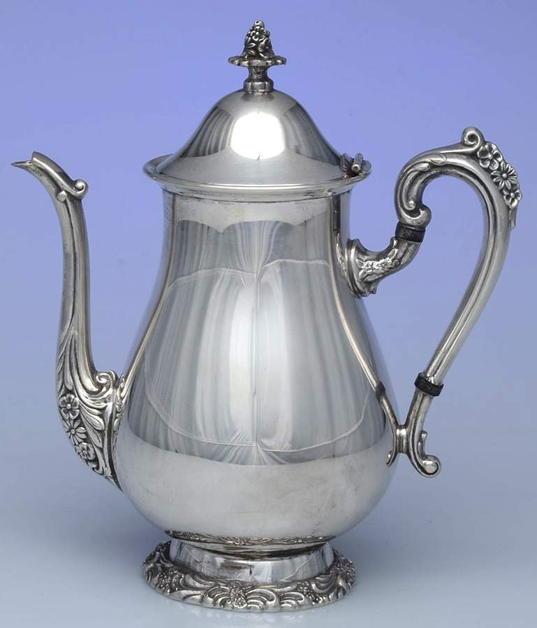 RDS218 (Silverplate, Hollowware) Silverplate Coffee Pot by Reed & Barton-1