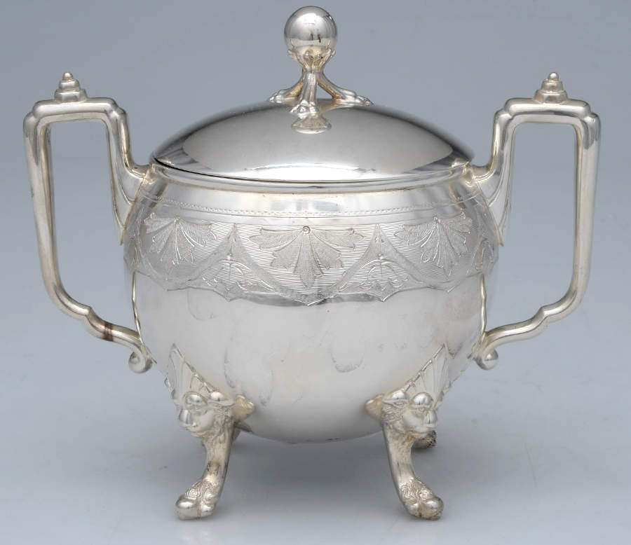 2204 (Silverplate, Hollowware) Sugar Bowl & Lid by Reed & Barton-1