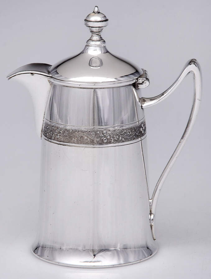 01670 (Silverplate, Hollowware, Floral) Syrup Pitcher with Hinged Lid by Reed & Barton-1