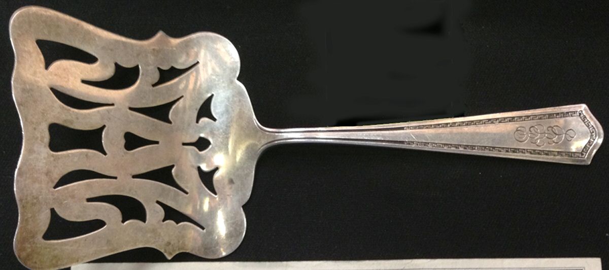 Arcadia (Sterling) Pierced Salad Server by Saart Brothers-1