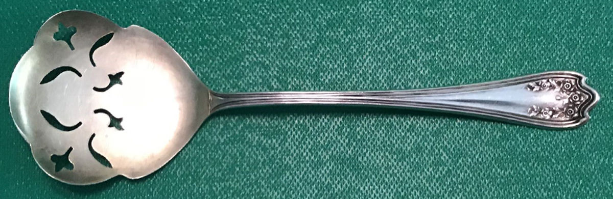 Blossom (Sterling) Small Cucumber/Tomato Server by Saart Brothers-1