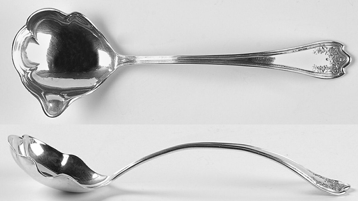 Blossom (Sterling) Cream Dipper with One Spout by Saart Brothers-1