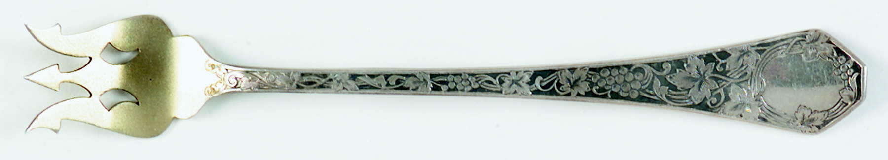 Grape (Sterling, 1905) Oyster Fork by Saart Brothers-1