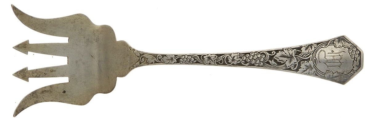 Grape (Sterling, 1905) Small Chipped Beef Fork by Saart Brothers-1