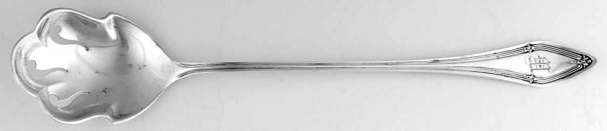 Hendrick Hudson (Sterling, 1912) Large Lettuce Serving Spoon by Saart Brothers-1